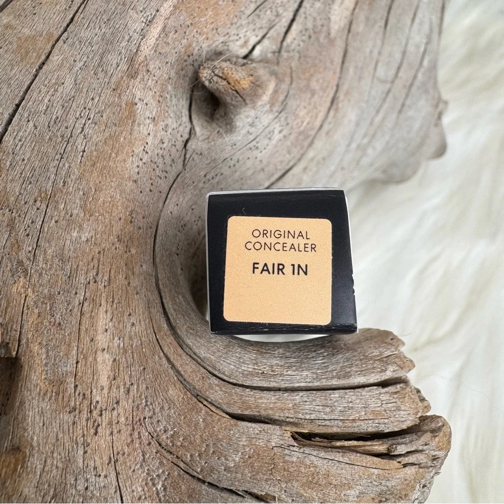 bareMinerals Original Liquid Mineral Concealer - Fair 1N